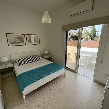 Themis Larnaca