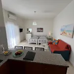 Themis Apartament *