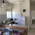 Themis Apartament *