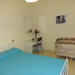 Themis Apartament *