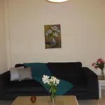 Themis Apartament *