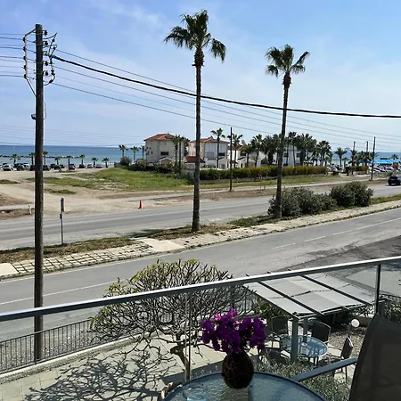 Apartment Themis Larnaca