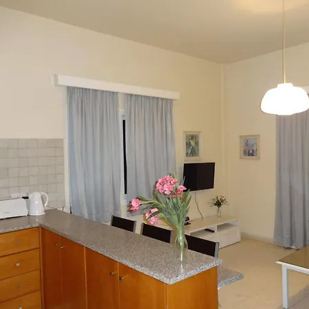 Apartment Themis Larnaka