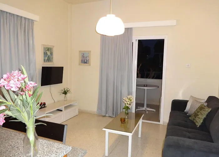 Apartment Themis Larnaca
